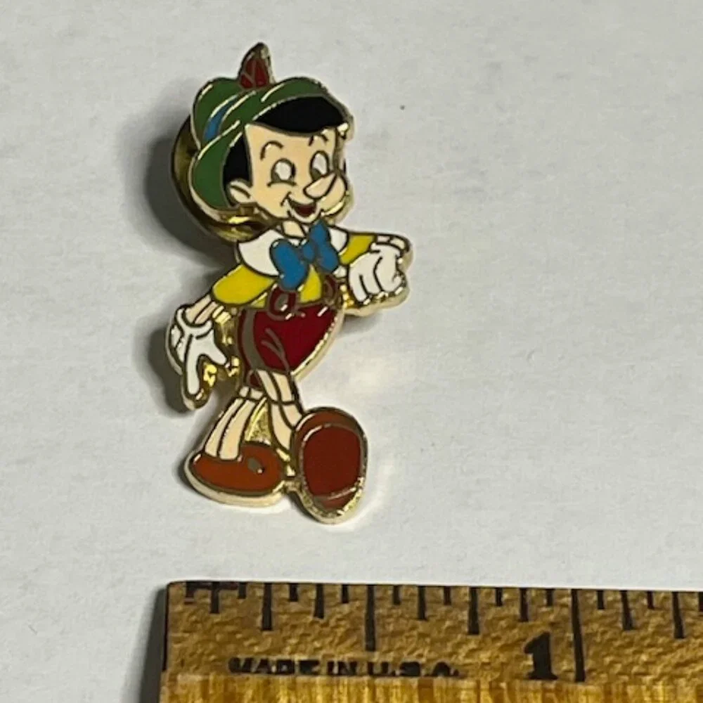 Disney vintage pinocchio